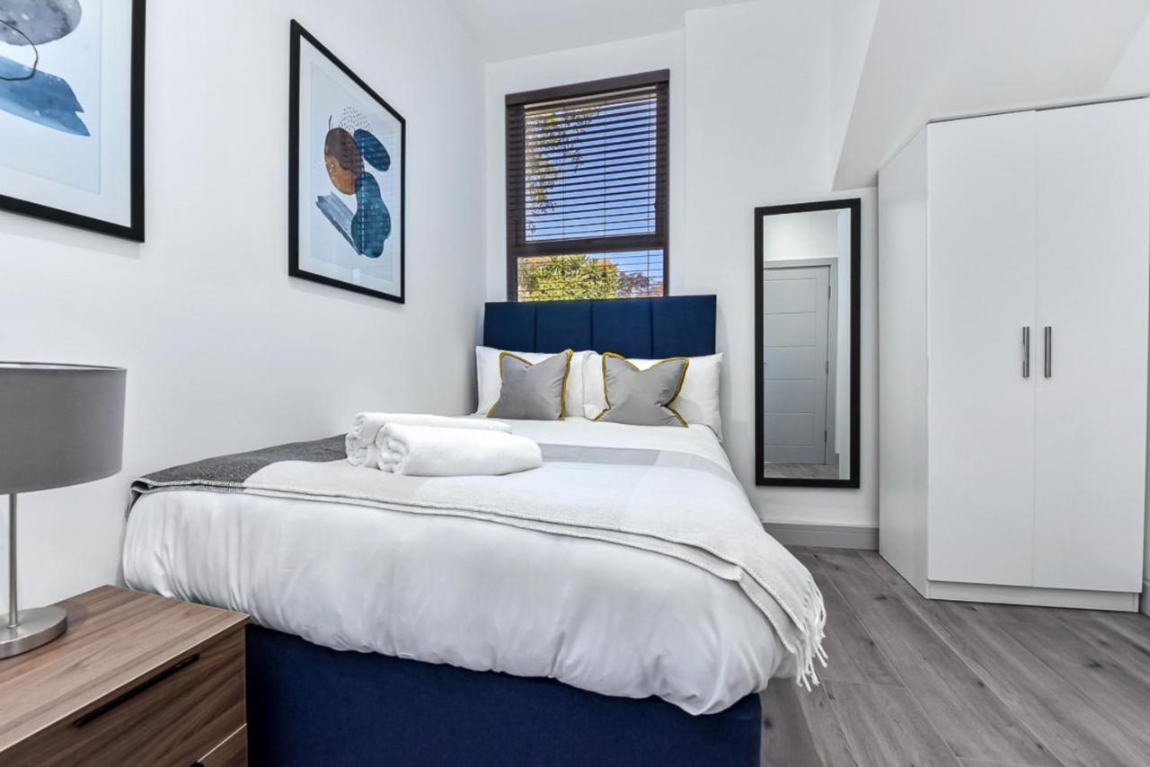 Lovely 2 Bedroom Apartment In Greater Londra Exterior foto